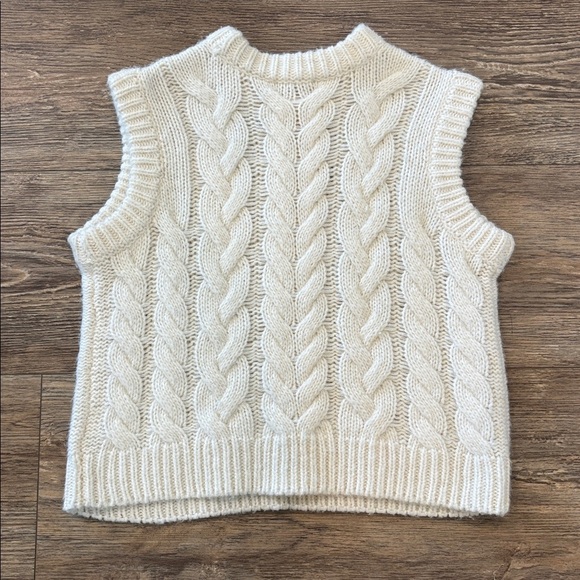 Rails Cream Cable Knit Alexis Sweater Vest - Women's Size XS - EUC - Picture 13 of 13